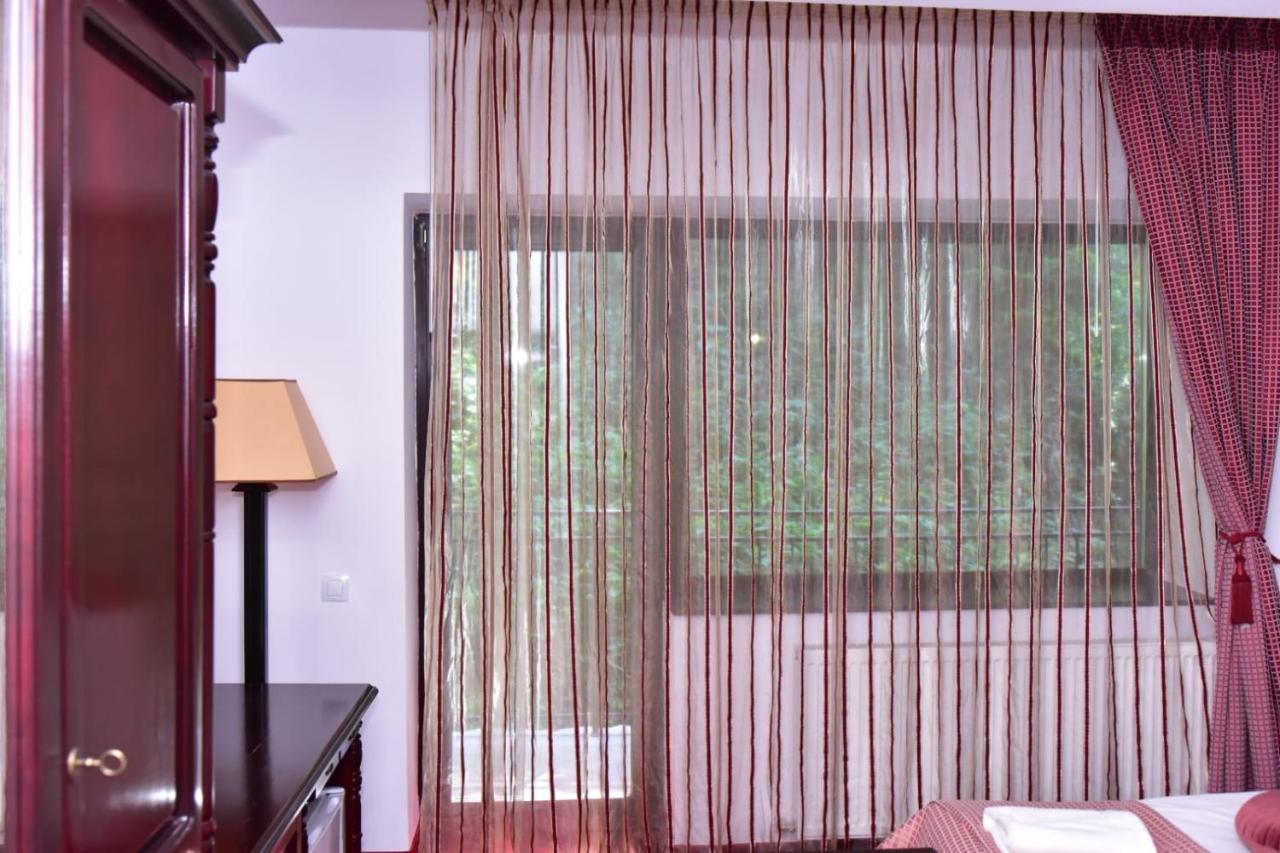 Bellavista Brasov Hotell Săcele Eksteriør bilde