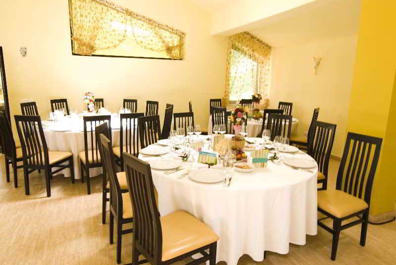 Bellavista Brasov Hotell Săcele Eksteriør bilde