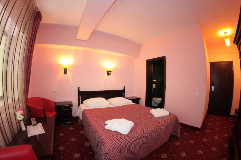 Bellavista Brasov Hotell Săcele Eksteriør bilde