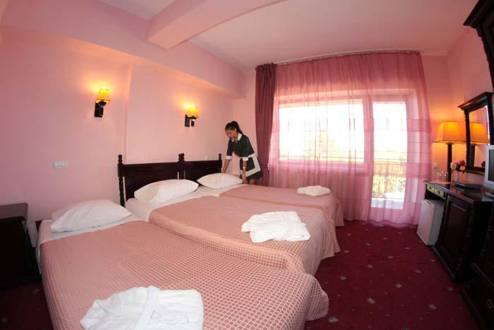 Bellavista Brasov Hotell Săcele Eksteriør bilde